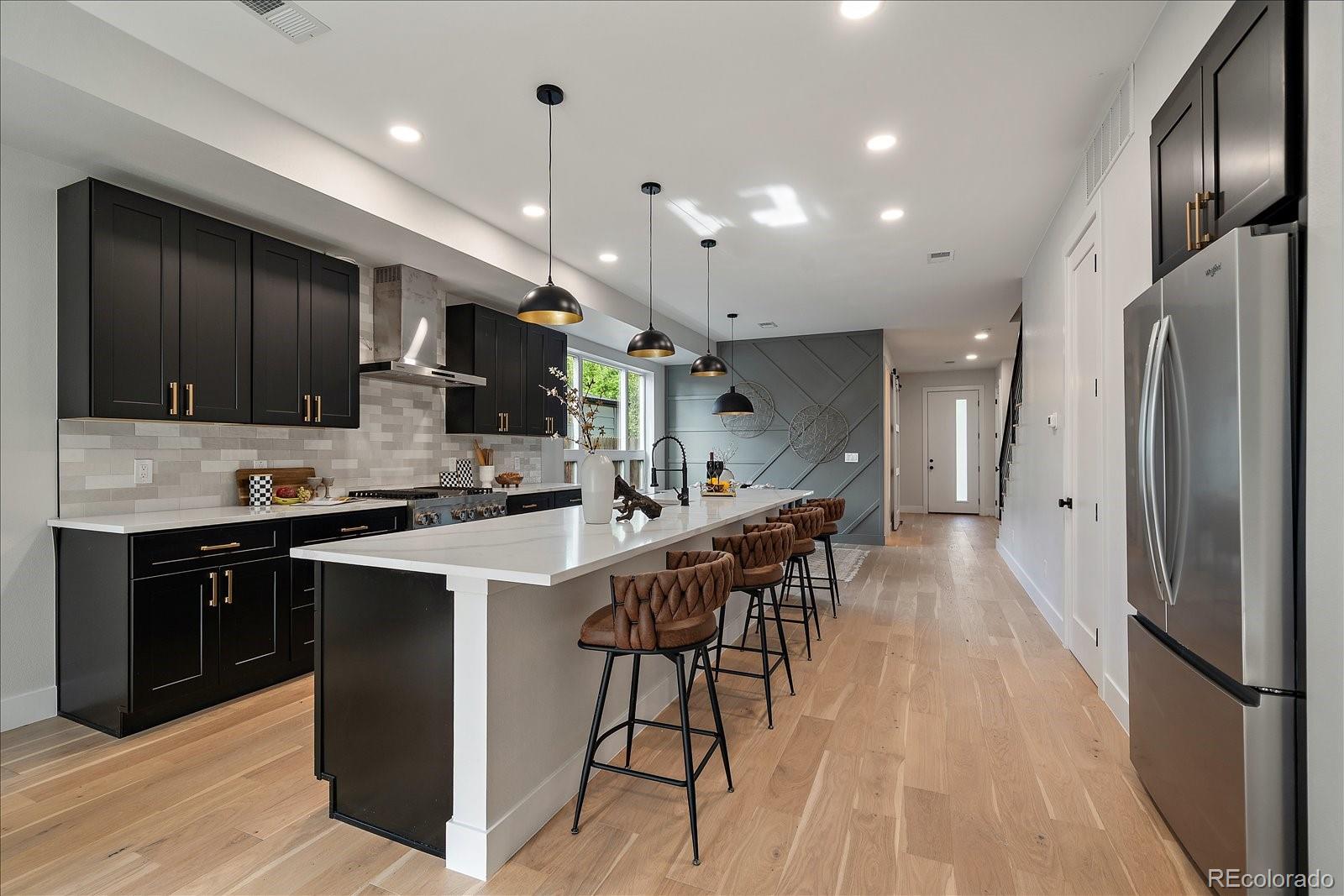 MLS Image #9 for 3565 s corona street,englewood, Colorado
