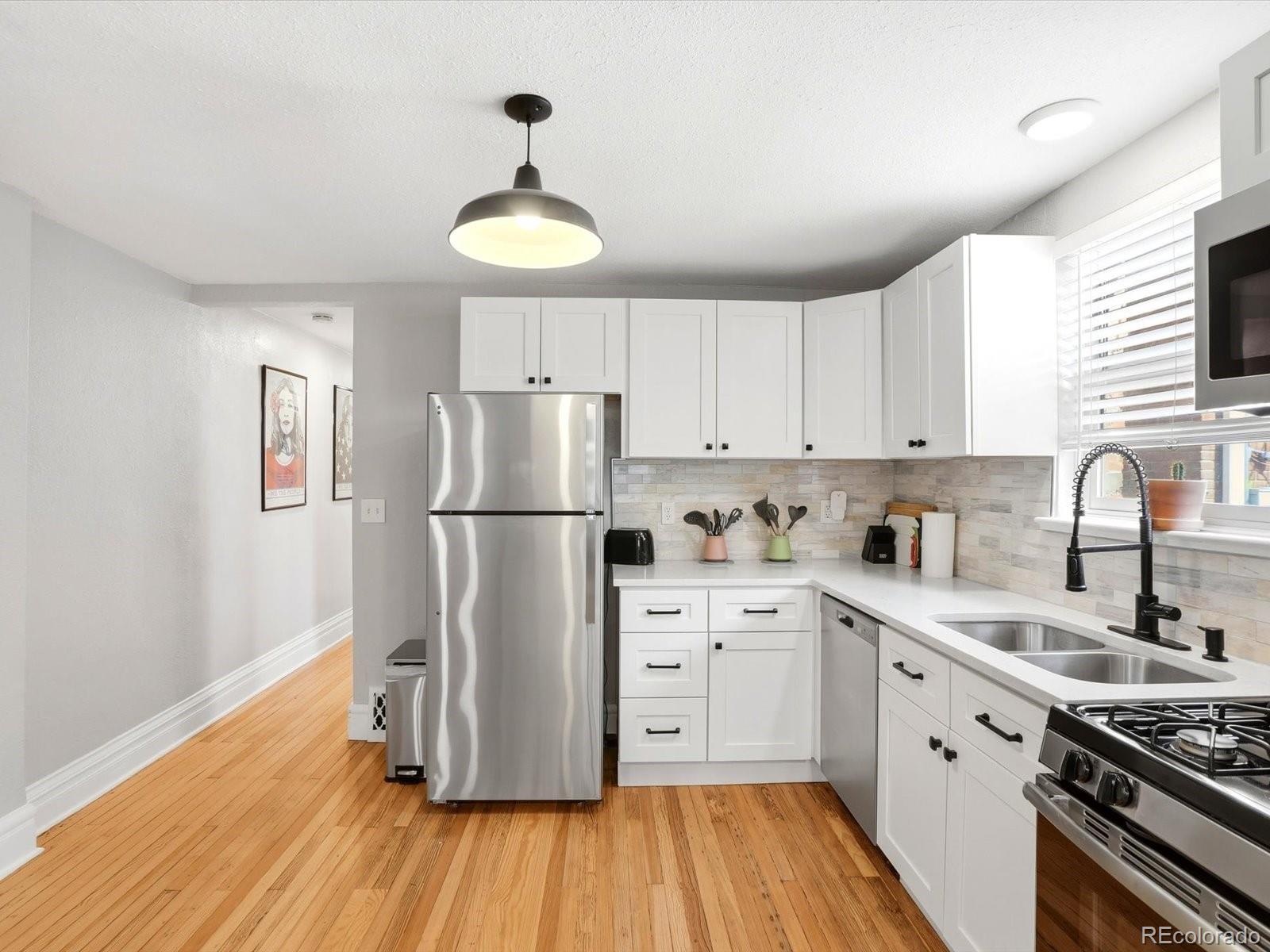 MLS Image #23 for 2343 n downing street,denver, Colorado