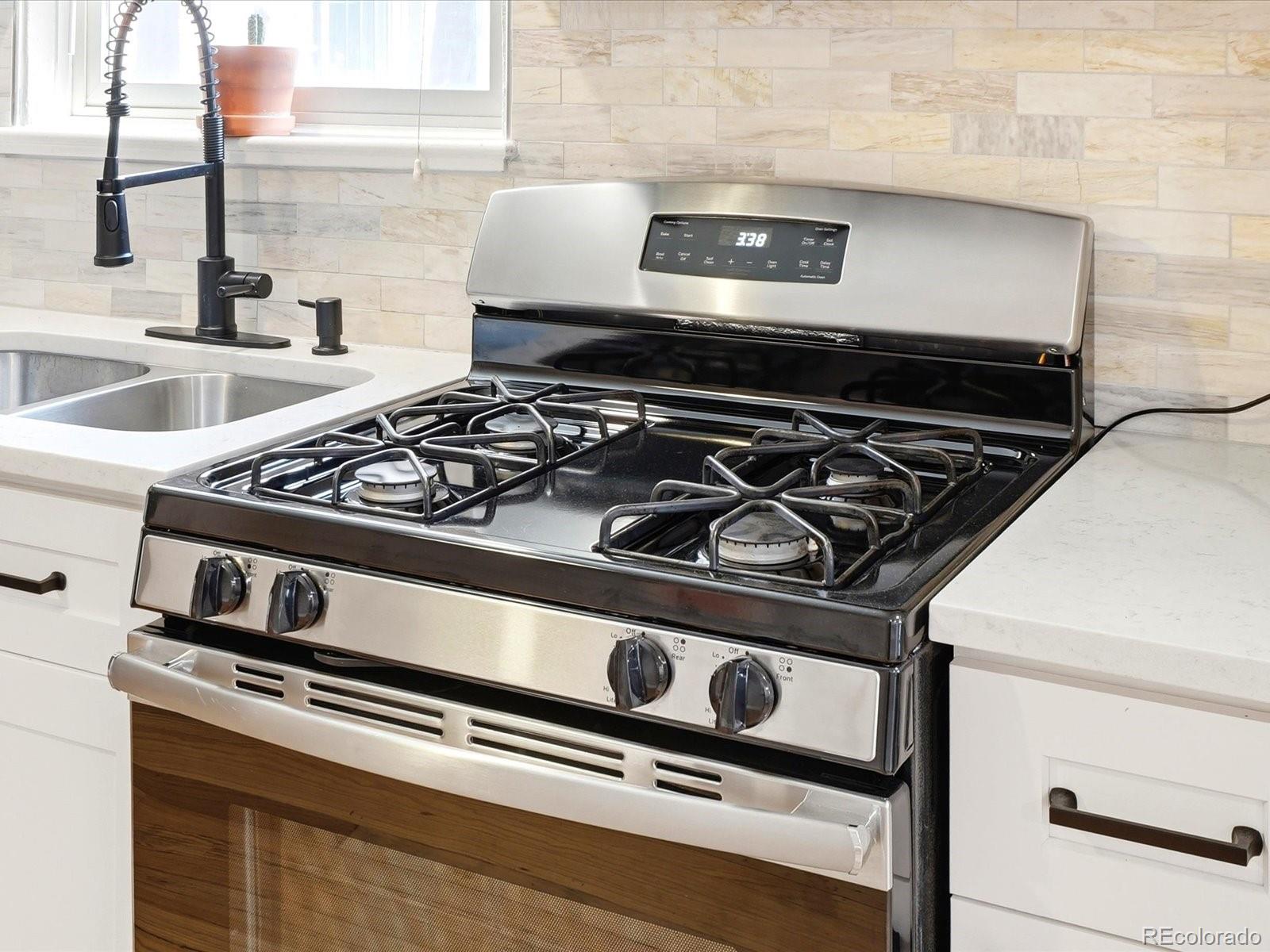 MLS Image #27 for 2343 n downing street,denver, Colorado