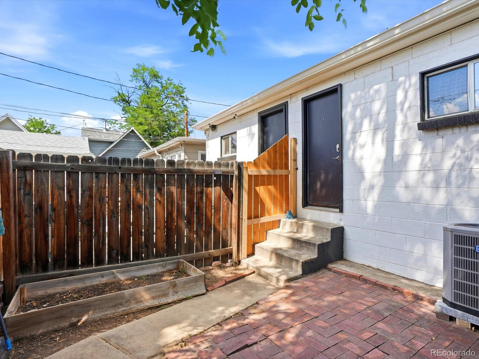 MLS Image #34 for 2343 n downing street,denver, Colorado