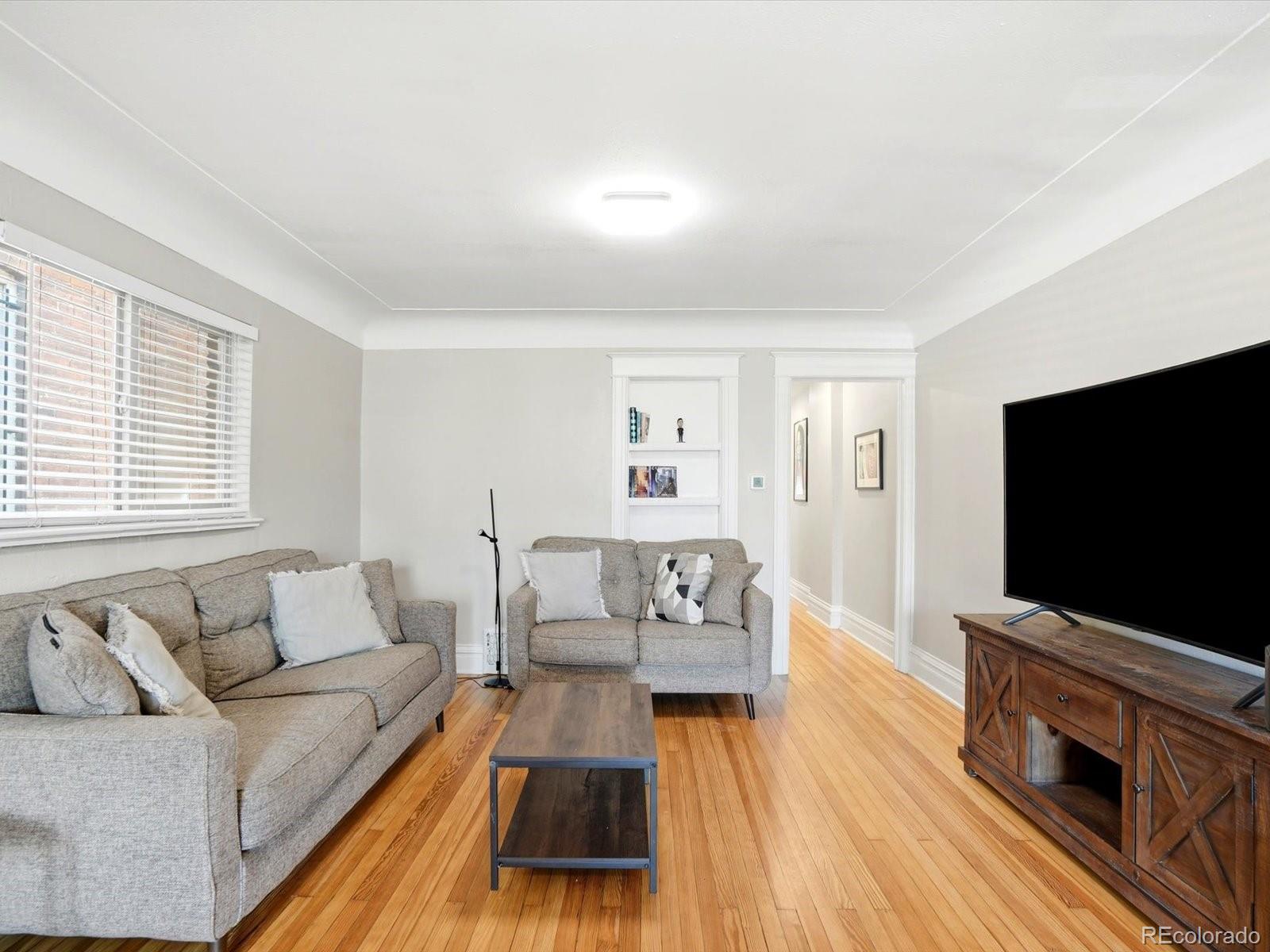 MLS Image #9 for 2343 n downing street,denver, Colorado