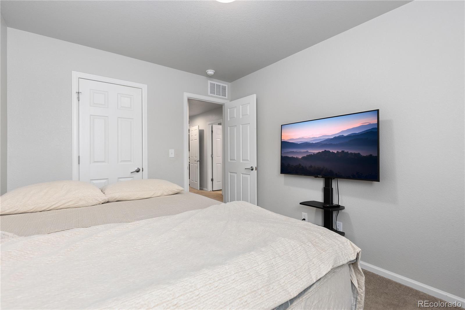 MLS Image #17 for 19231 e 65th avenue,denver, Colorado
