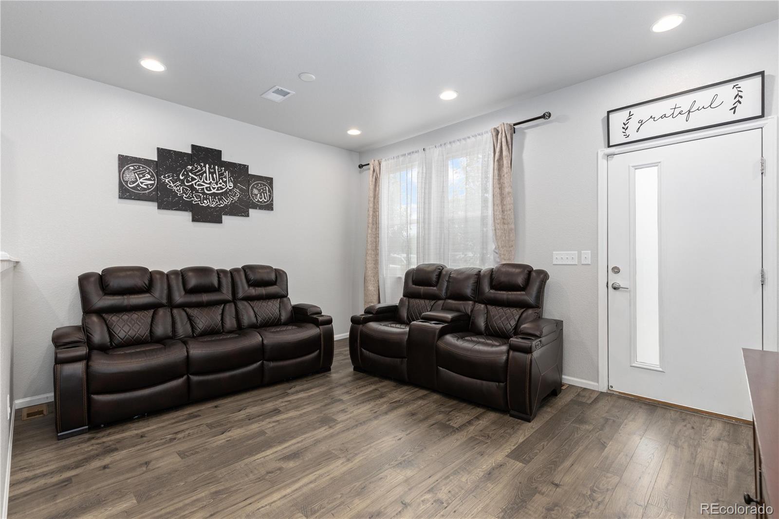 MLS Image #4 for 19231 e 65th avenue,denver, Colorado