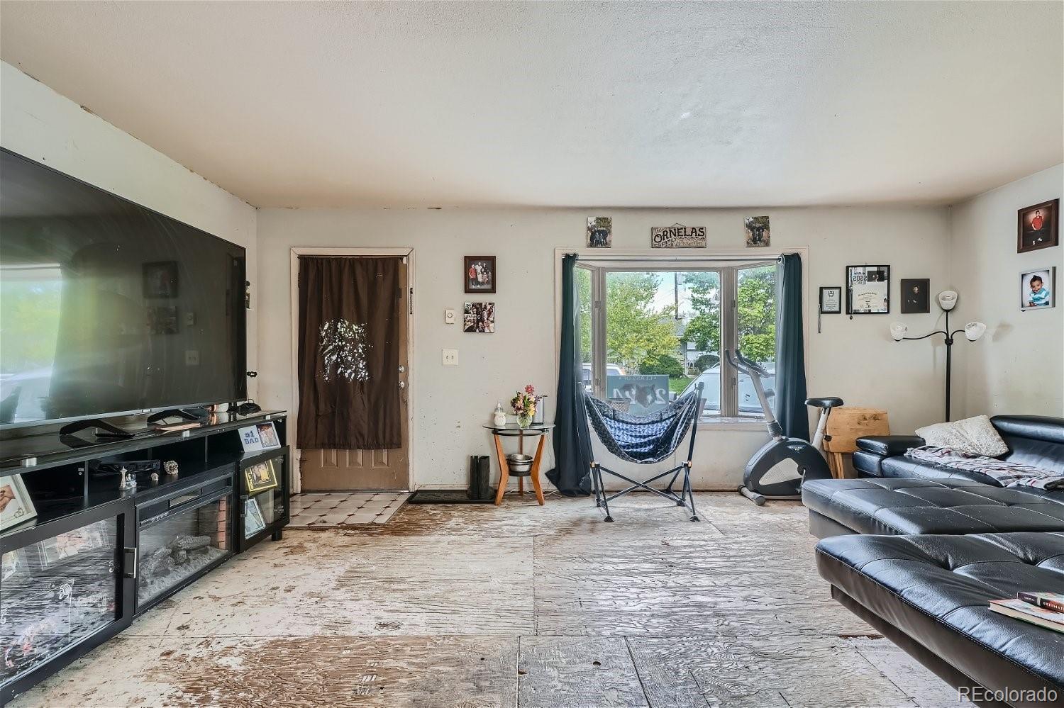 MLS Image #2 for 6952  mariposa street,denver, Colorado