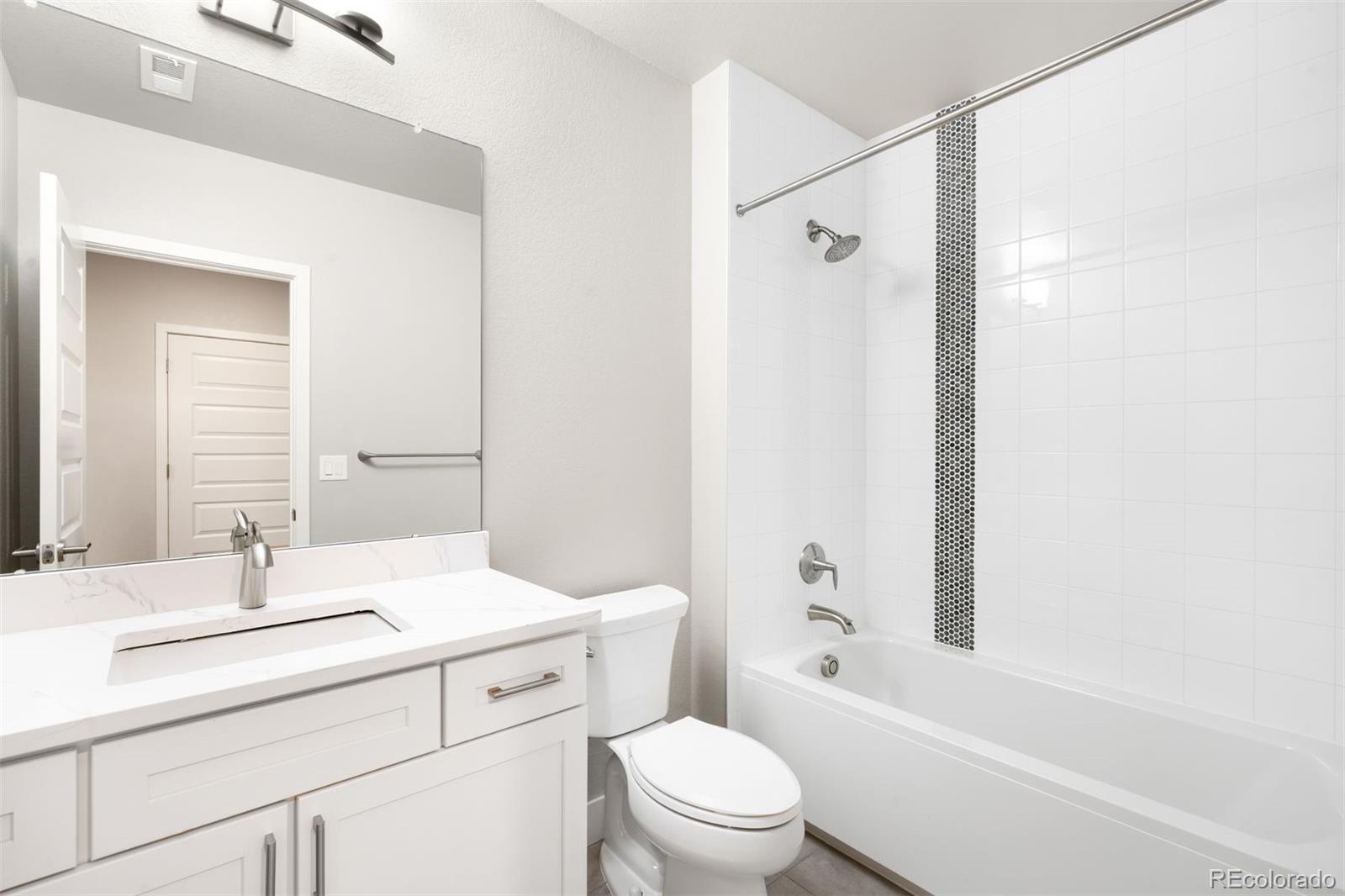 MLS Image #27 for 6671 s lee street,littleton, Colorado