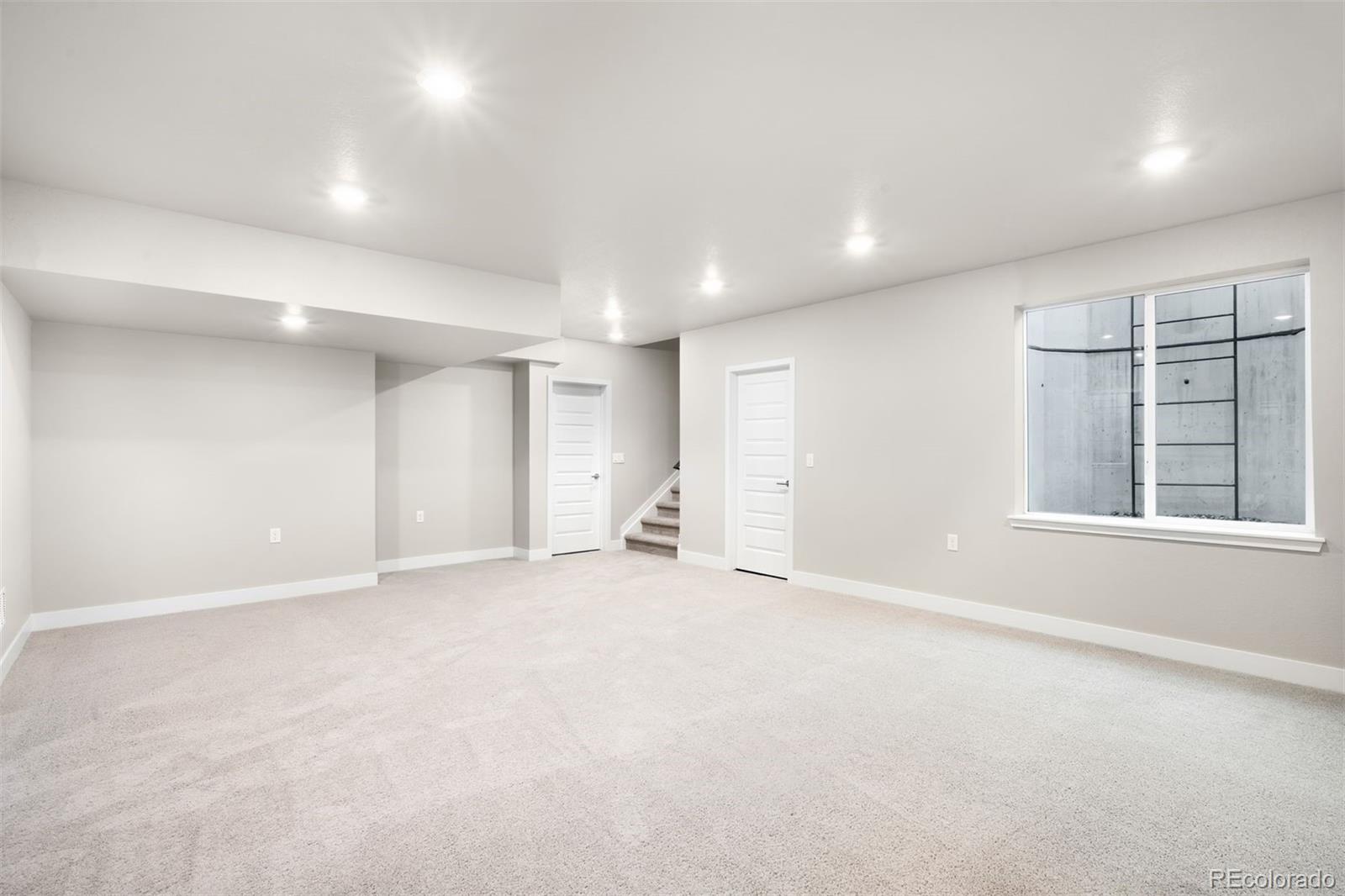 MLS Image #29 for 6671 s lee street,littleton, Colorado