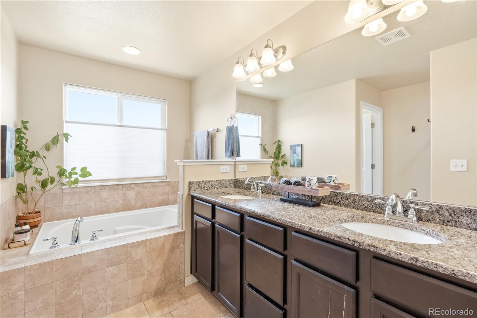 MLS Image #4 for 6725  blue spruce street,frederick, Colorado