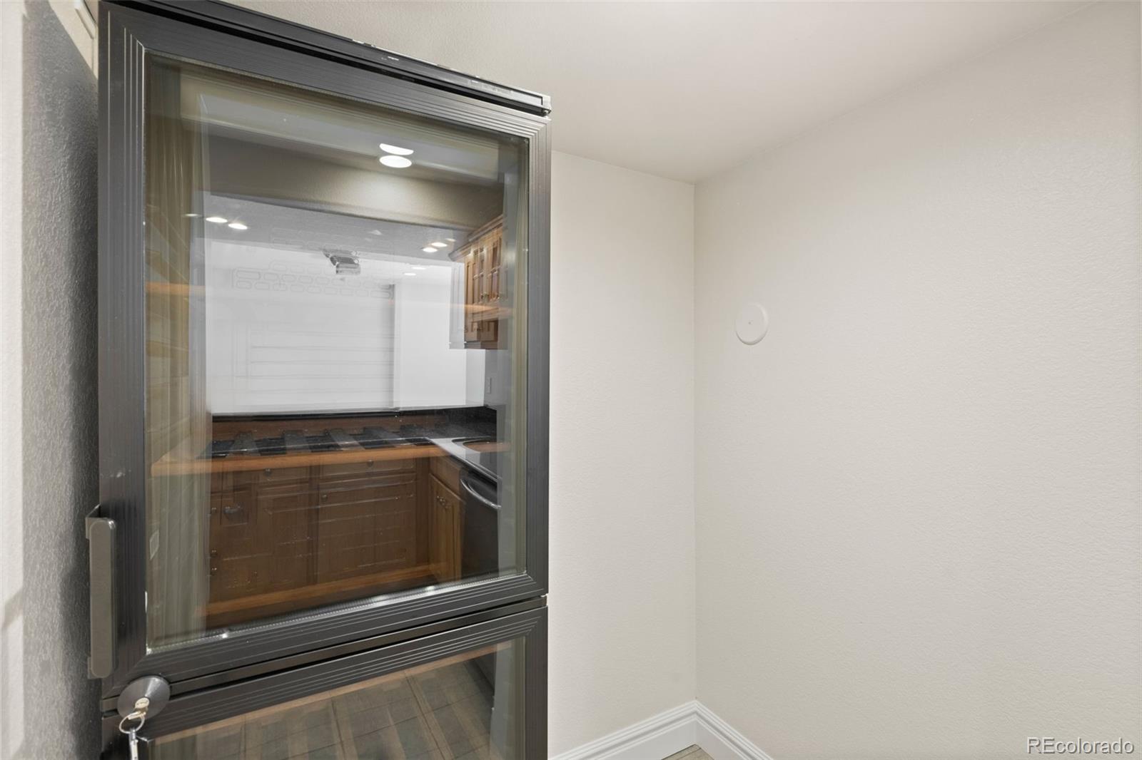 MLS Image #39 for 1145  harrison street ,denver, Colorado