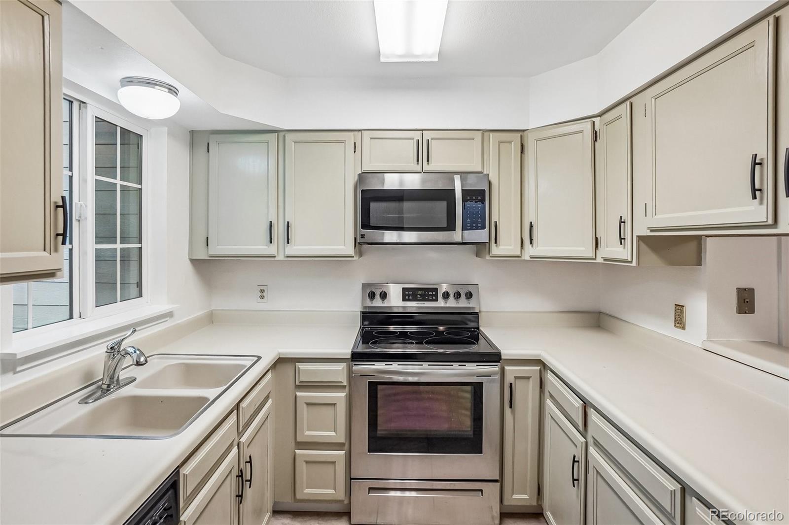 MLS Image #14 for 10212 w dartmouth avenue,denver, Colorado