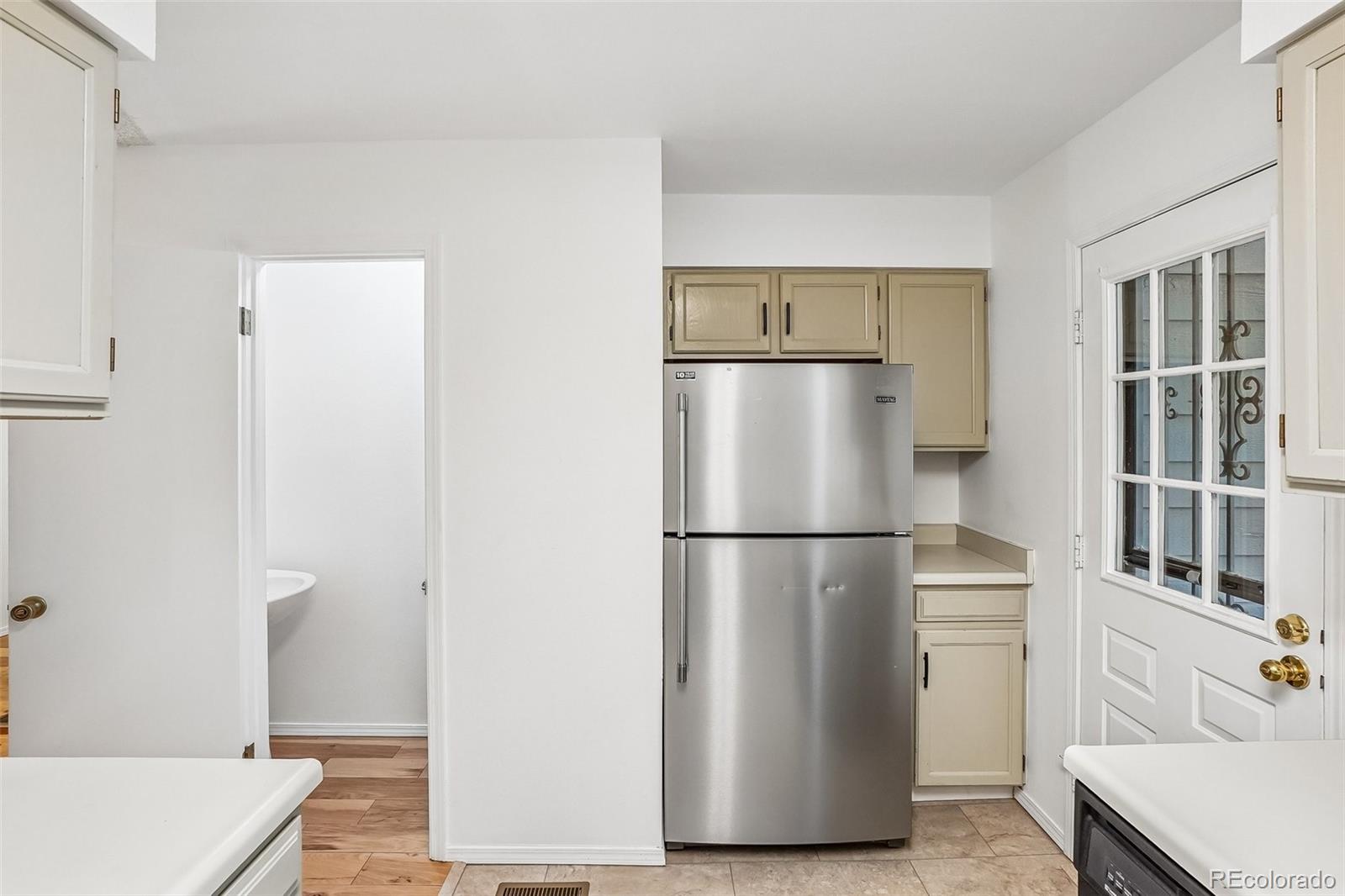 MLS Image #15 for 10212 w dartmouth avenue,denver, Colorado
