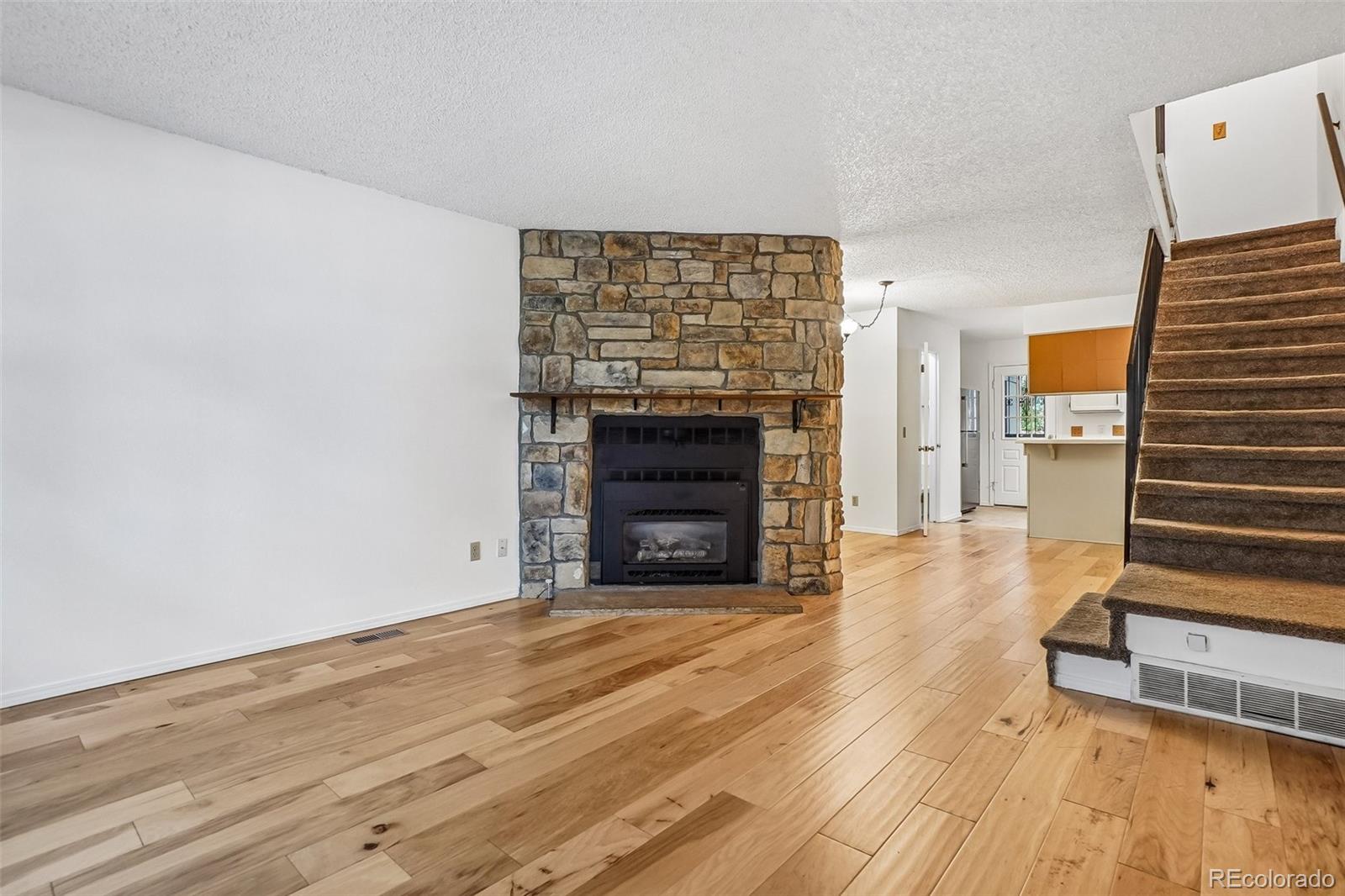 MLS Image #8 for 10212 w dartmouth avenue,denver, Colorado