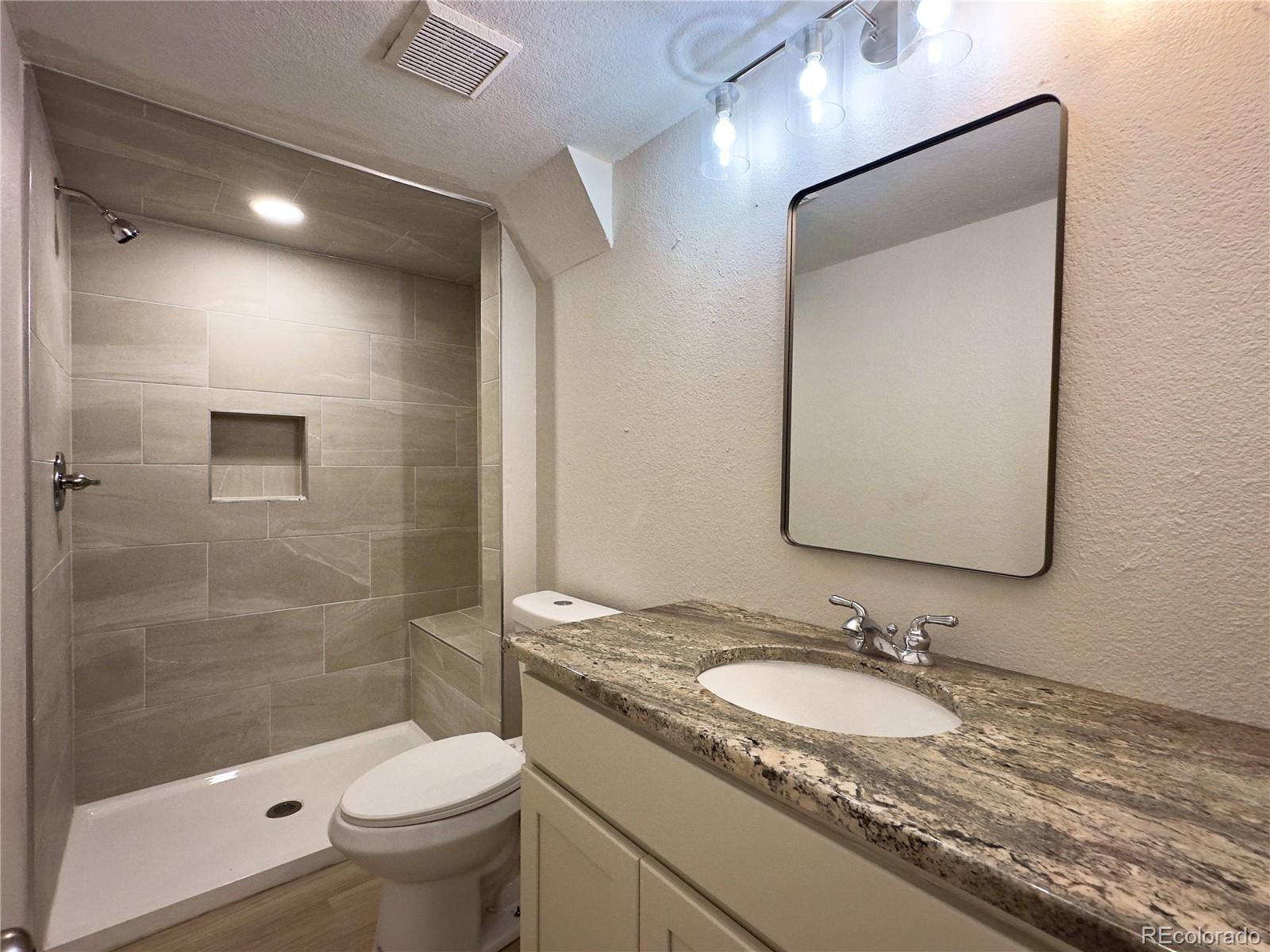 MLS Image #15 for 5128  columbus way,denver, Colorado