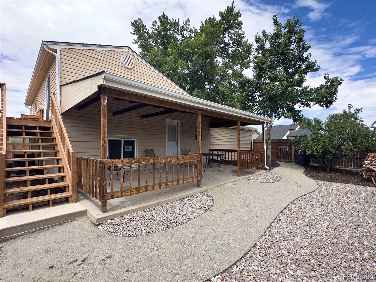 MLS Image #18 for 5128  columbus way,denver, Colorado
