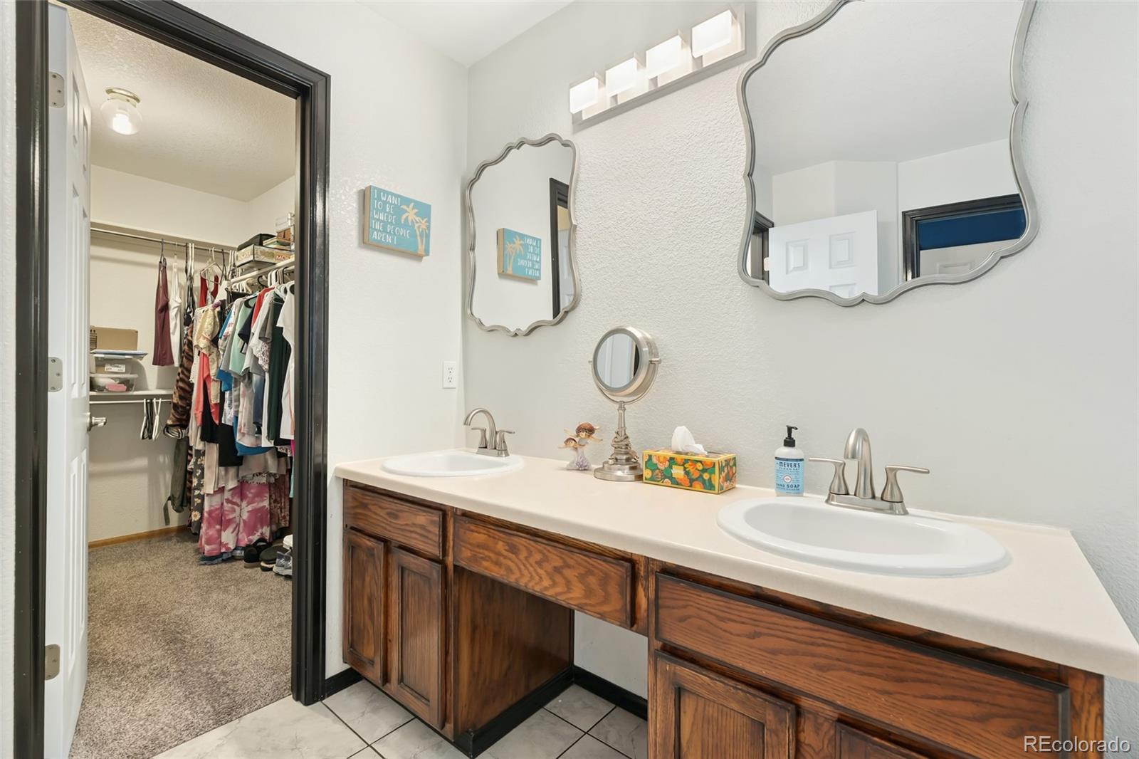 MLS Image #8 for 19564 e ithaca place,aurora, Colorado