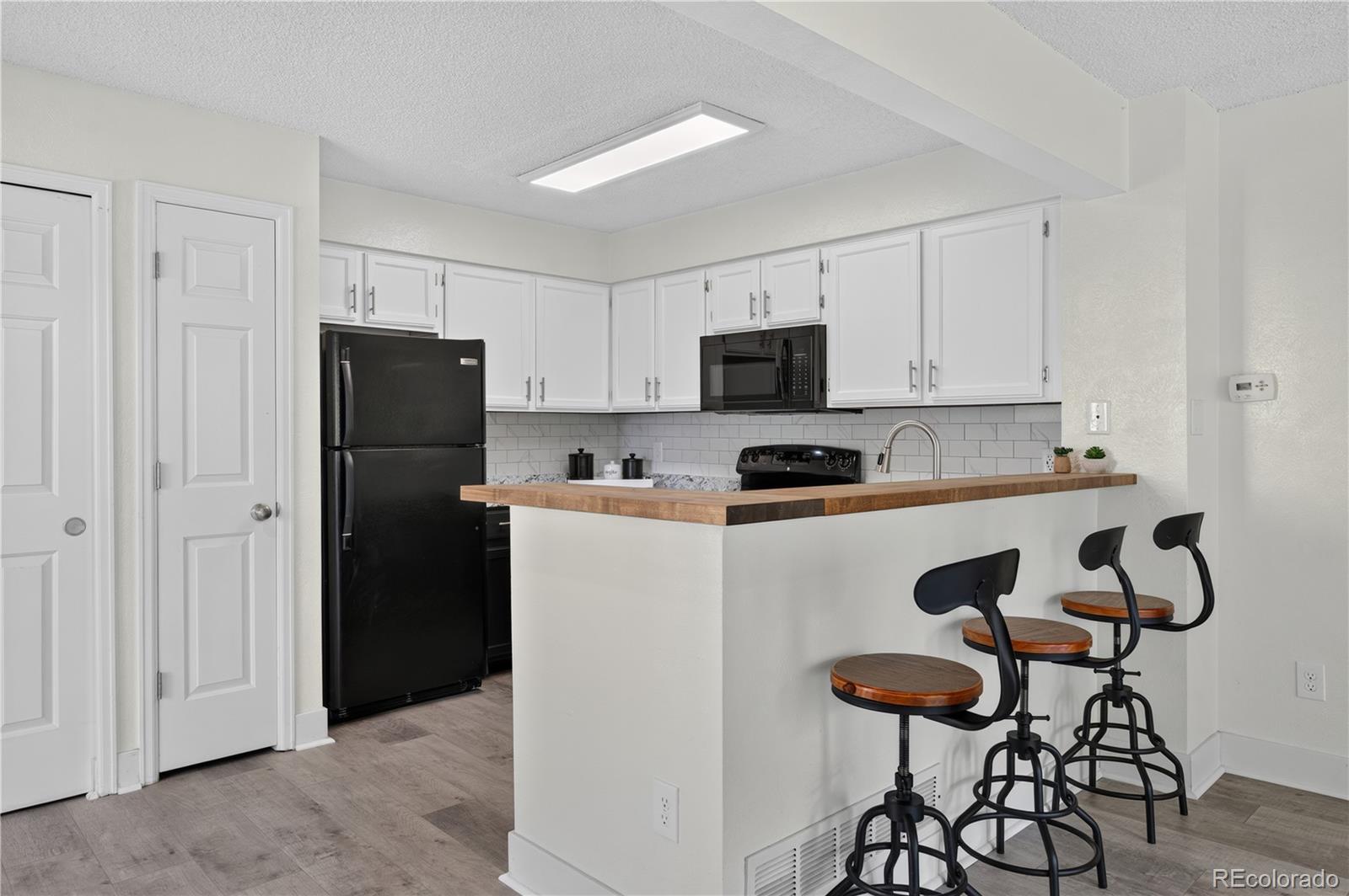 MLS Image #10 for 13884 e lehigh avenue a,aurora, Colorado