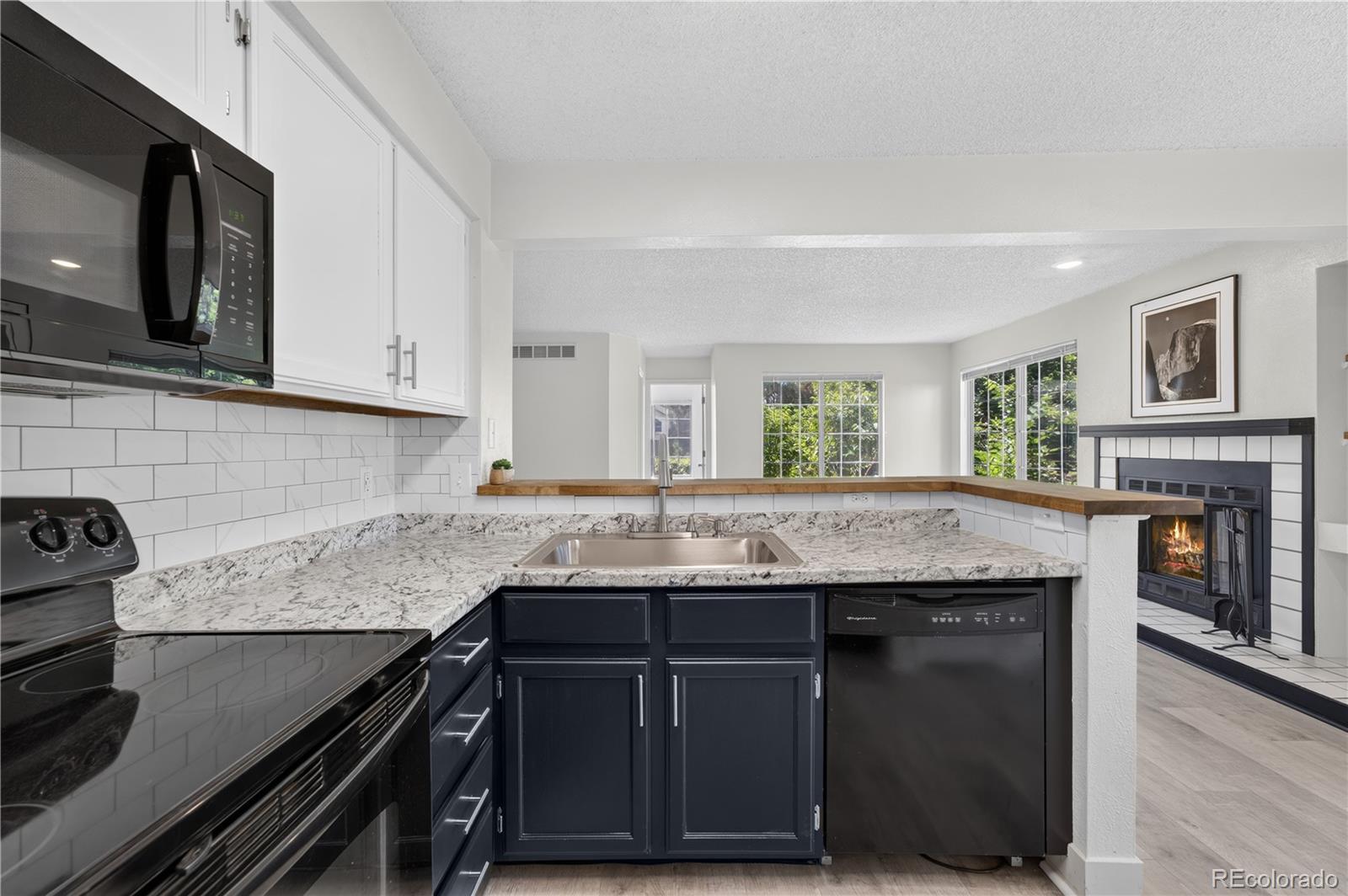 MLS Image #11 for 13884 e lehigh avenue a,aurora, Colorado