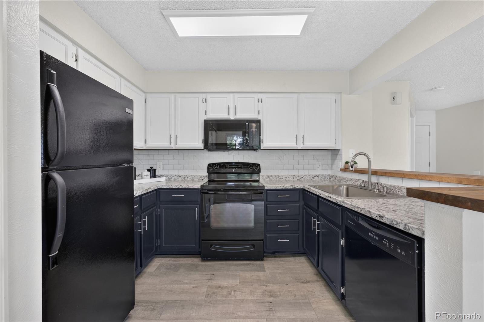 MLS Image #9 for 13884 e lehigh avenue a,aurora, Colorado