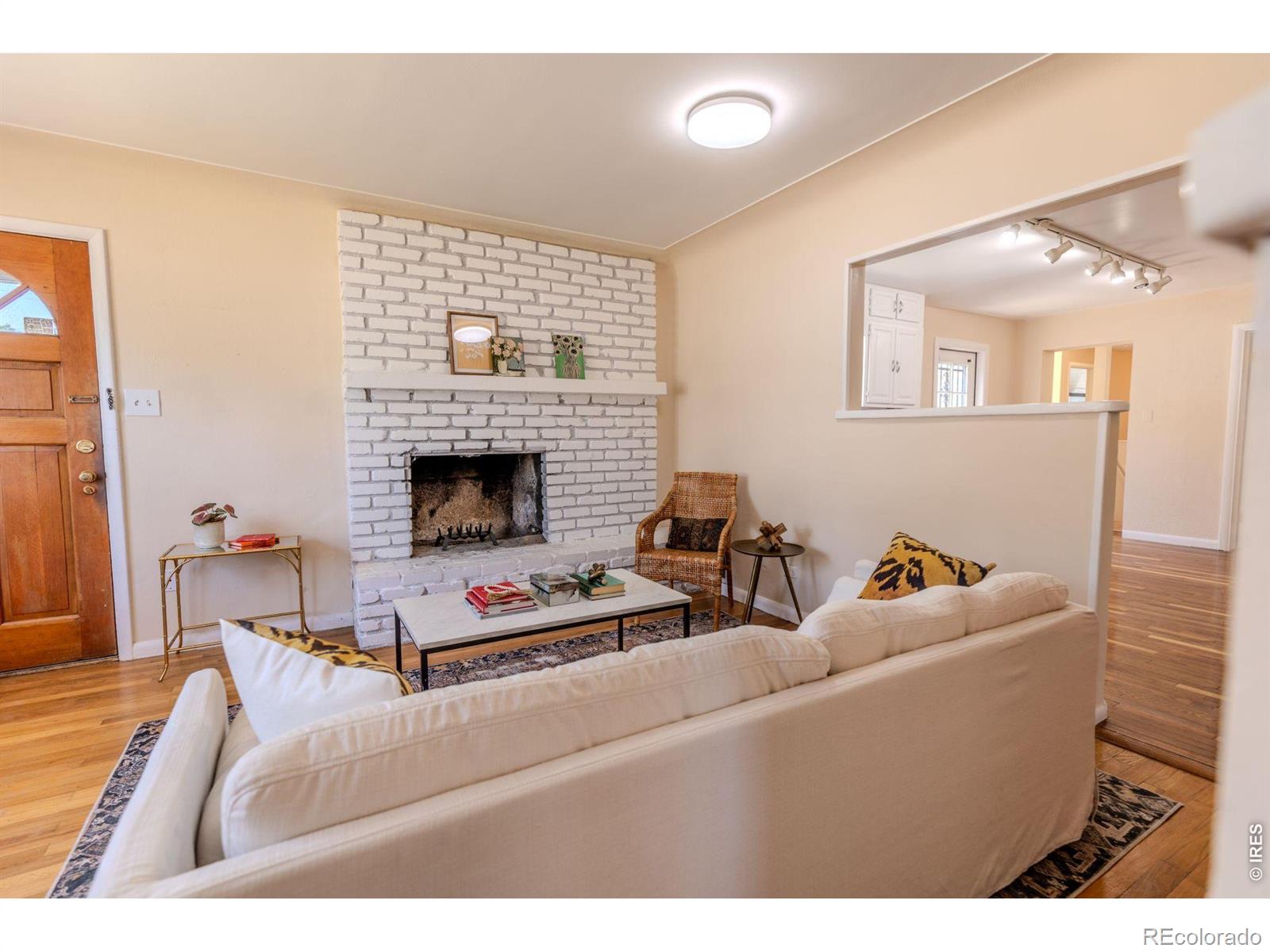 MLS Image #10 for 4077 s washington street,englewood, Colorado