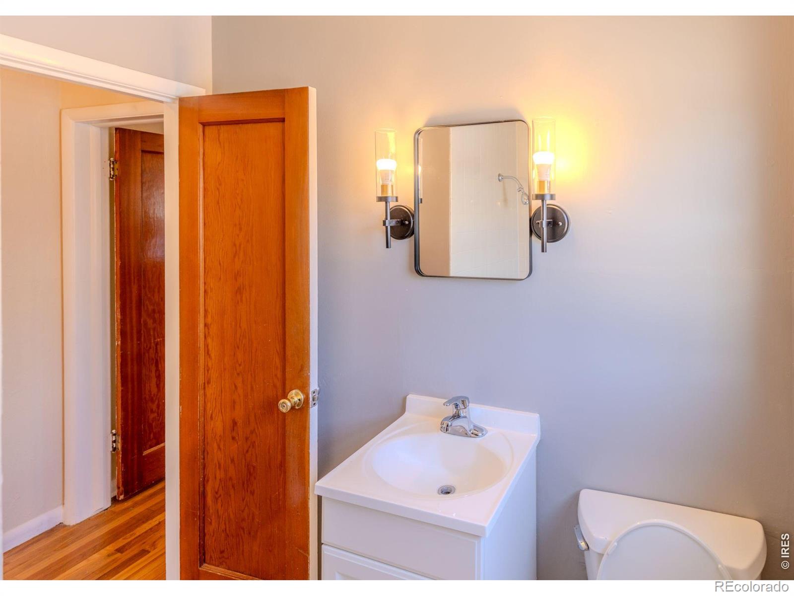 MLS Image #13 for 4077 s washington street,englewood, Colorado