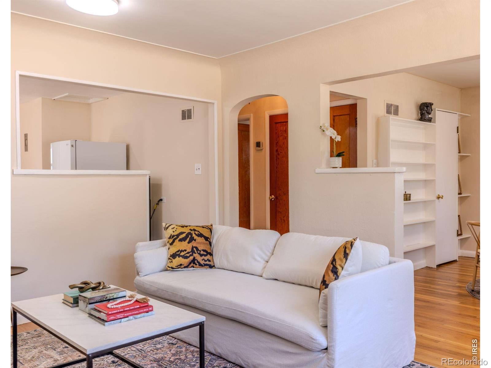 MLS Image #3 for 4077 s washington street,englewood, Colorado