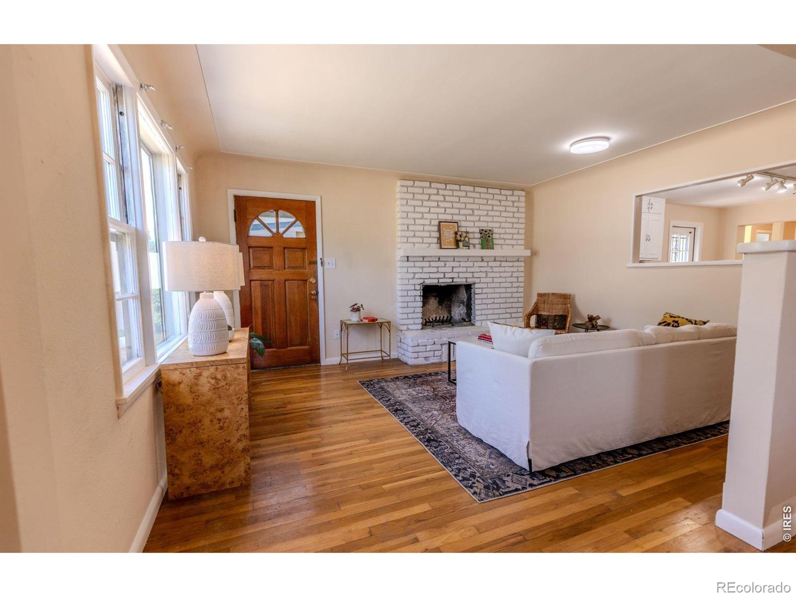 MLS Image #5 for 4077 s washington street,englewood, Colorado