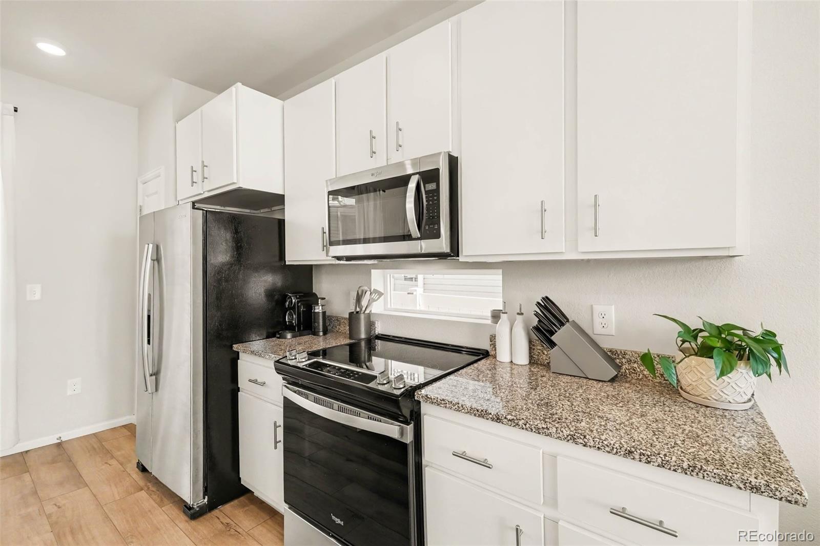 MLS Image #10 for 3512  streamwood drive,johnstown, Colorado