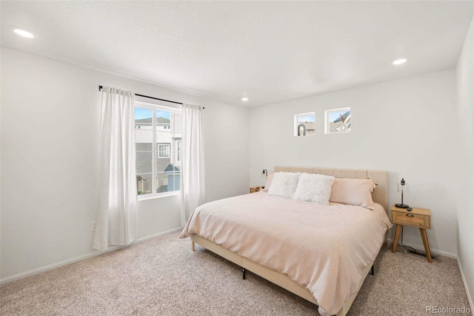 MLS Image #12 for 3512  streamwood drive,johnstown, Colorado