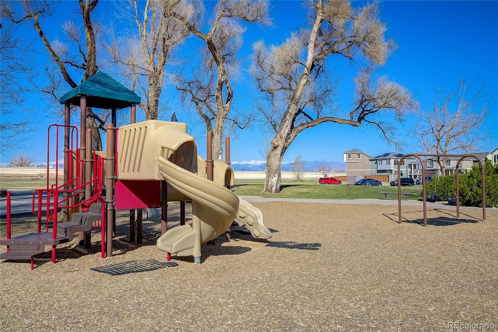 MLS Image #32 for 3512  streamwood drive,johnstown, Colorado
