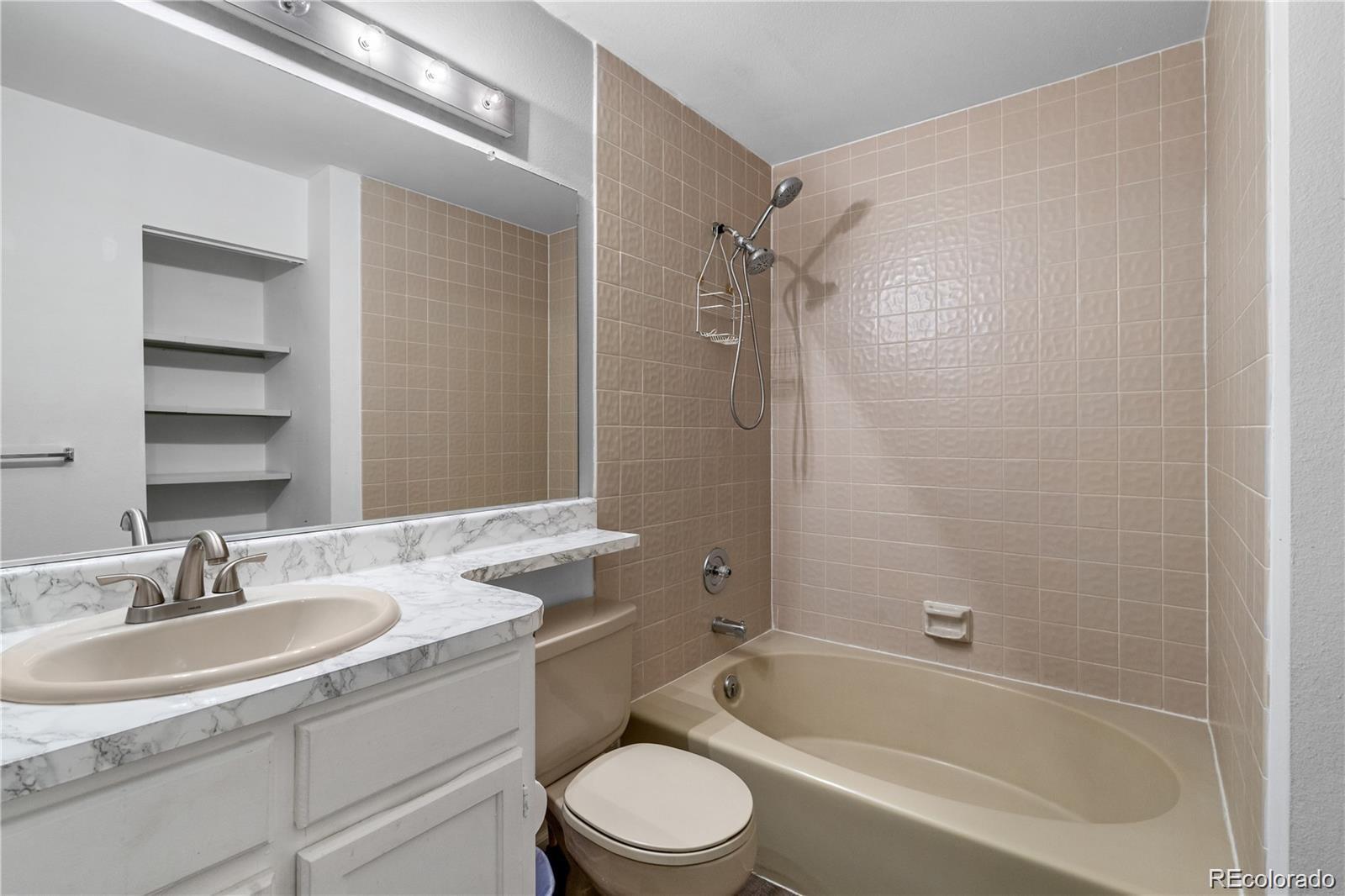 MLS Image #8 for 910 s walden street 206,aurora, Colorado