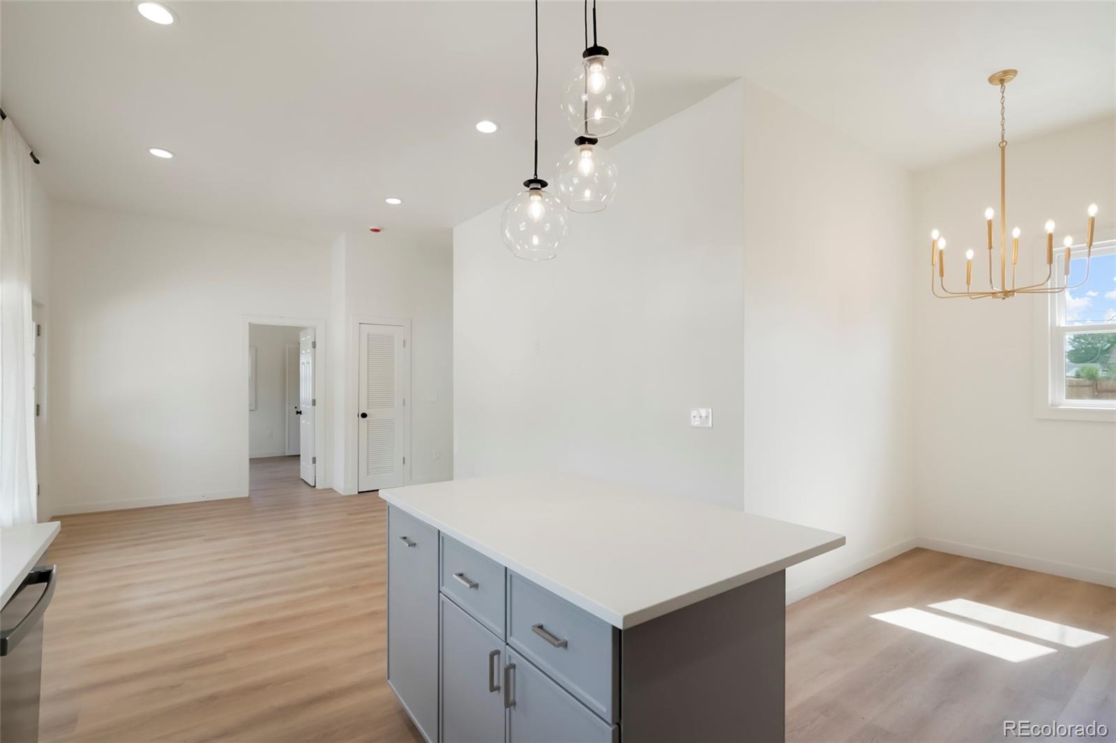 MLS Image #13 for 4736  clayton street,denver, Colorado