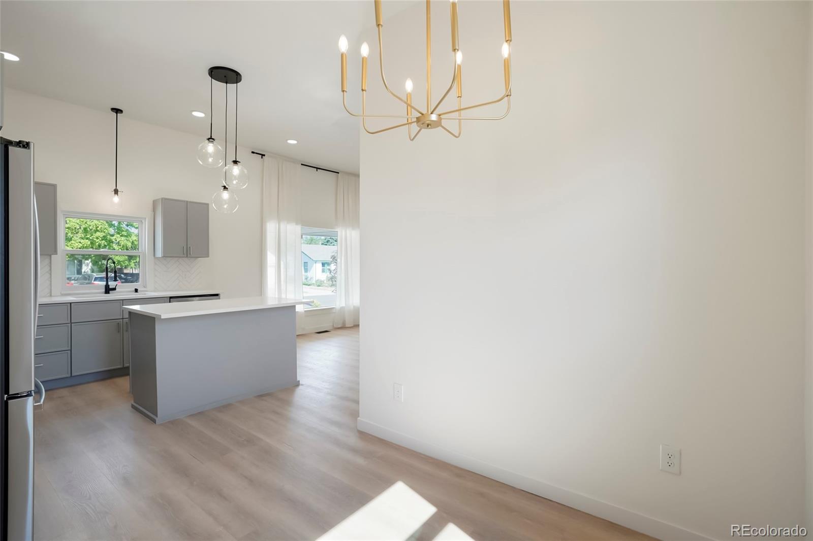 MLS Image #14 for 4736  clayton street,denver, Colorado