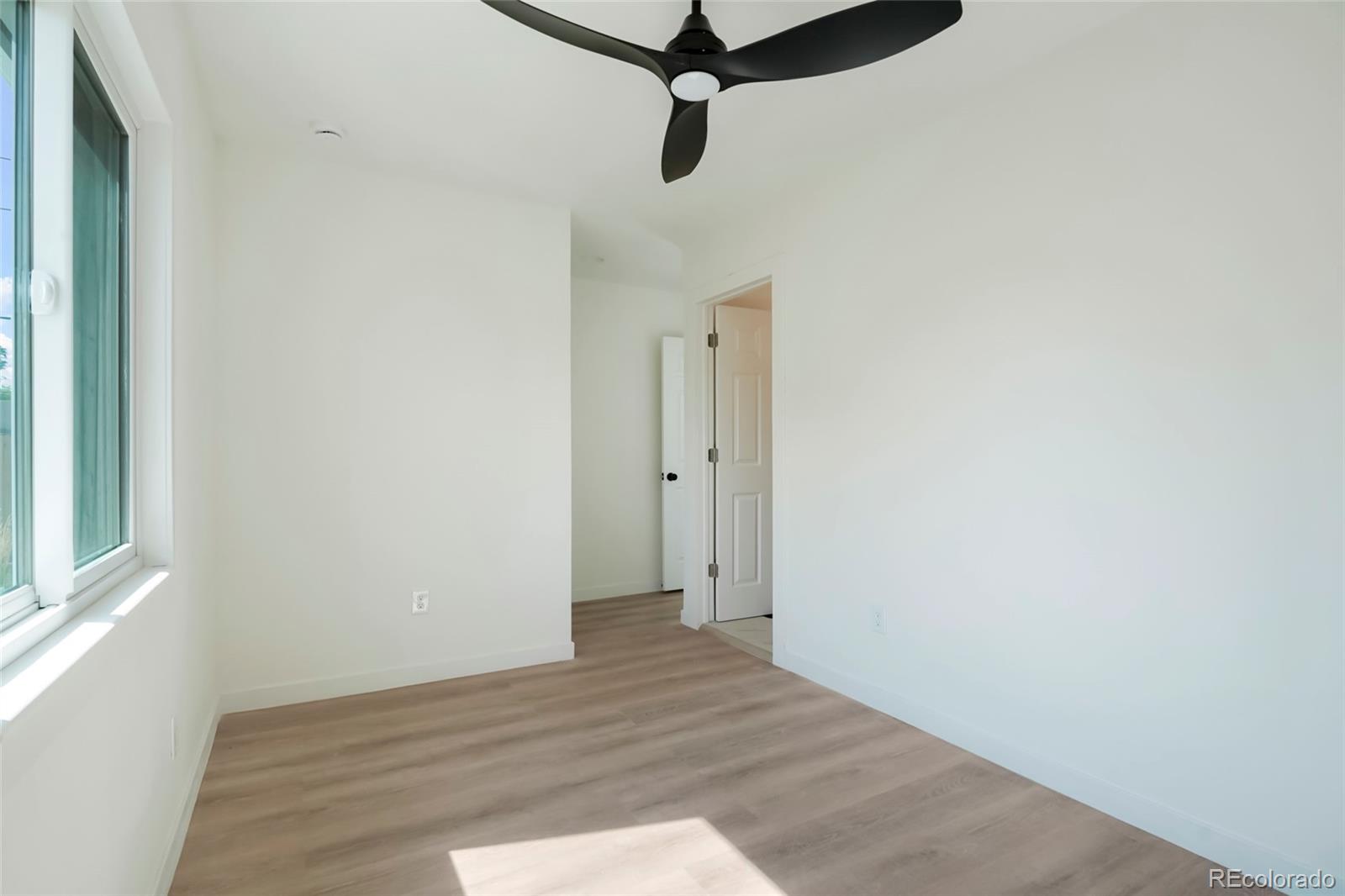 MLS Image #15 for 4736  clayton street,denver, Colorado
