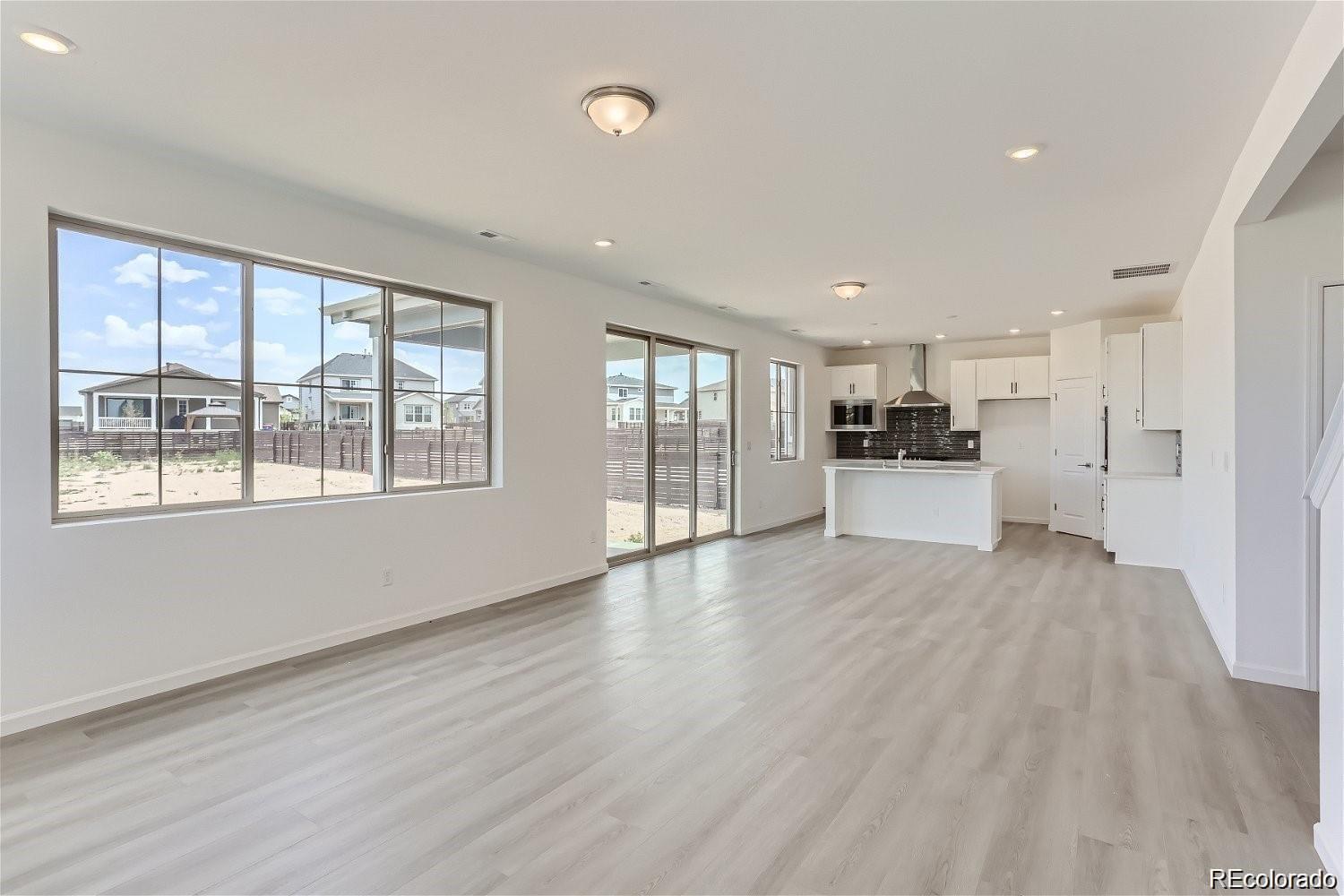 MLS Image #2 for 170 s vandriver way,aurora, Colorado