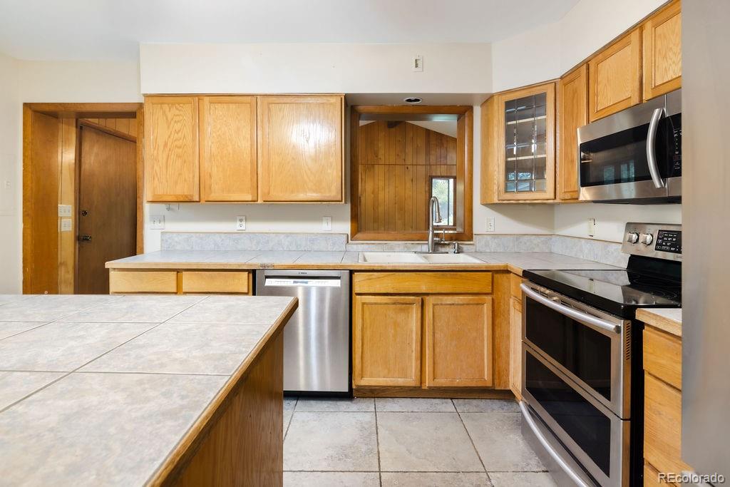 MLS Image #11 for 3065 s norman court,denver, Colorado