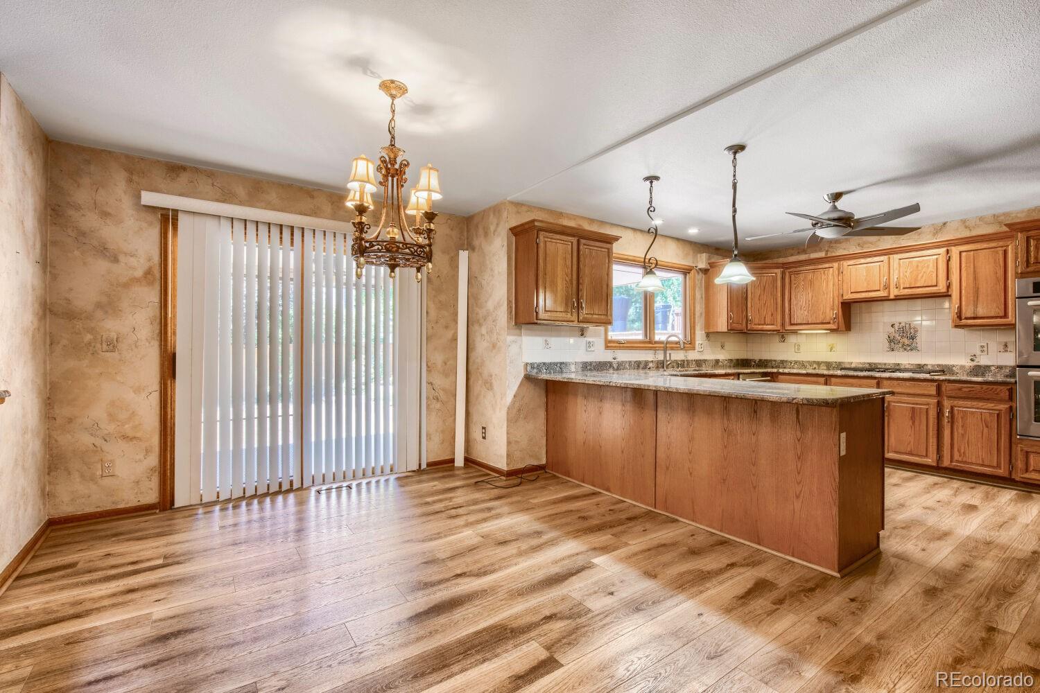 MLS Image #10 for 15956 e crestridge circle,aurora, Colorado