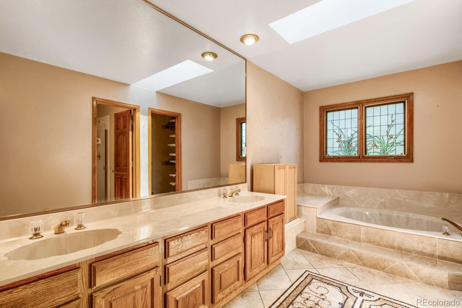 MLS Image #16 for 15956 e crestridge circle,aurora, Colorado