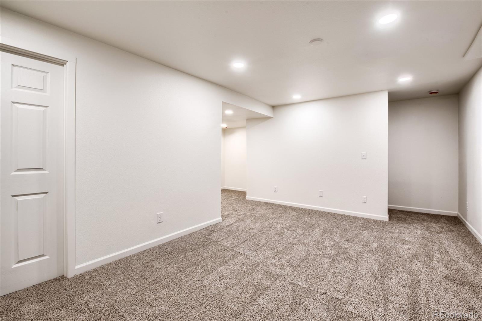 MLS Image #21 for 7605  cove circle ,centennial, Colorado