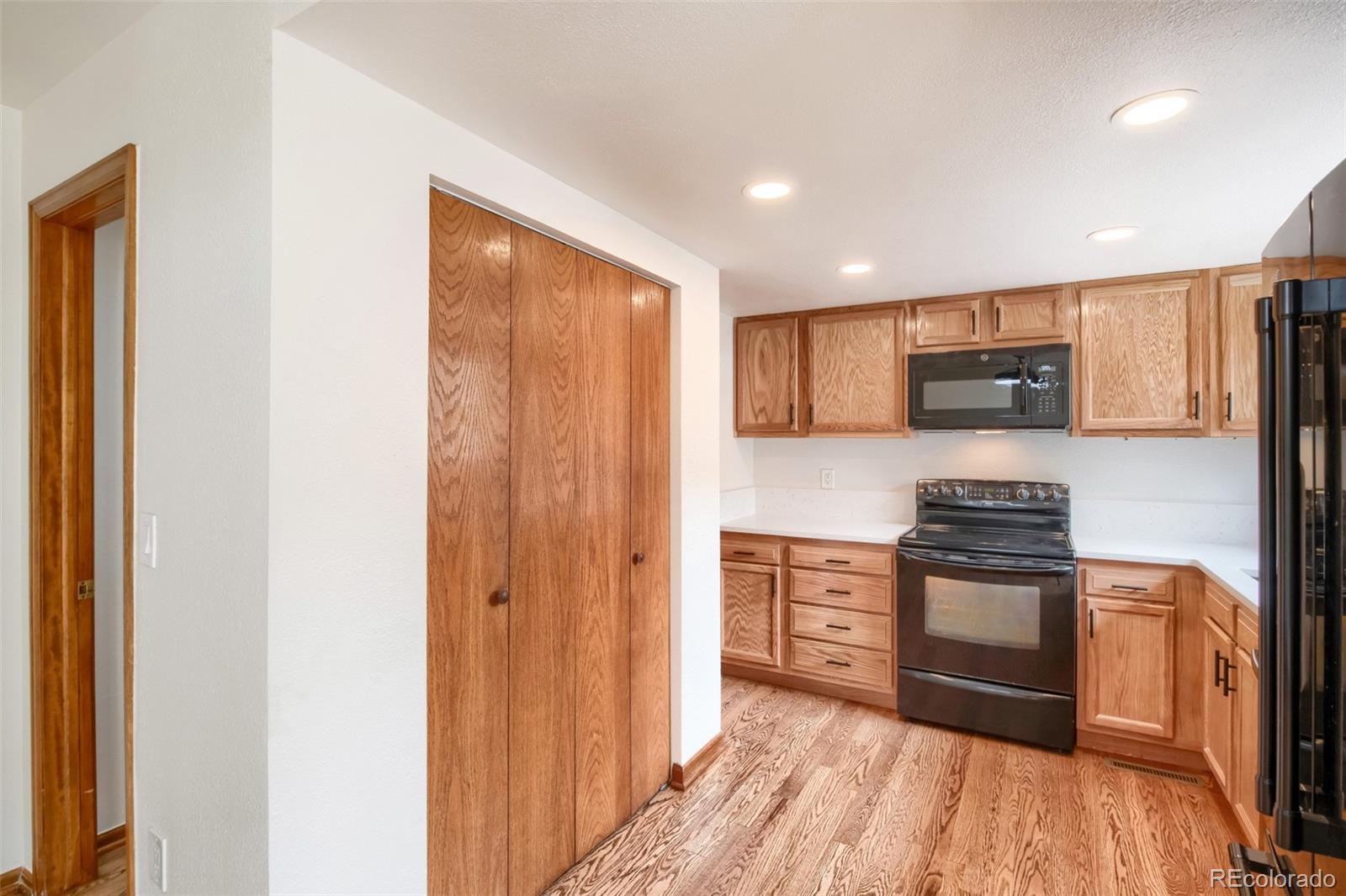 MLS Image #7 for 7605  cove circle ,centennial, Colorado