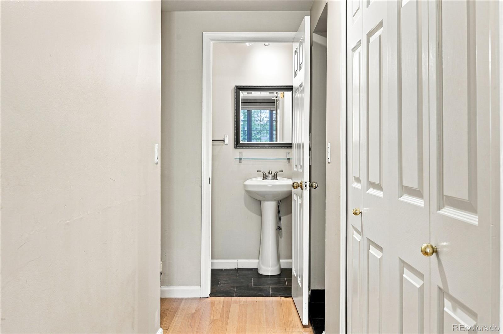 MLS Image #18 for 690 n pennsylvania street,denver, Colorado