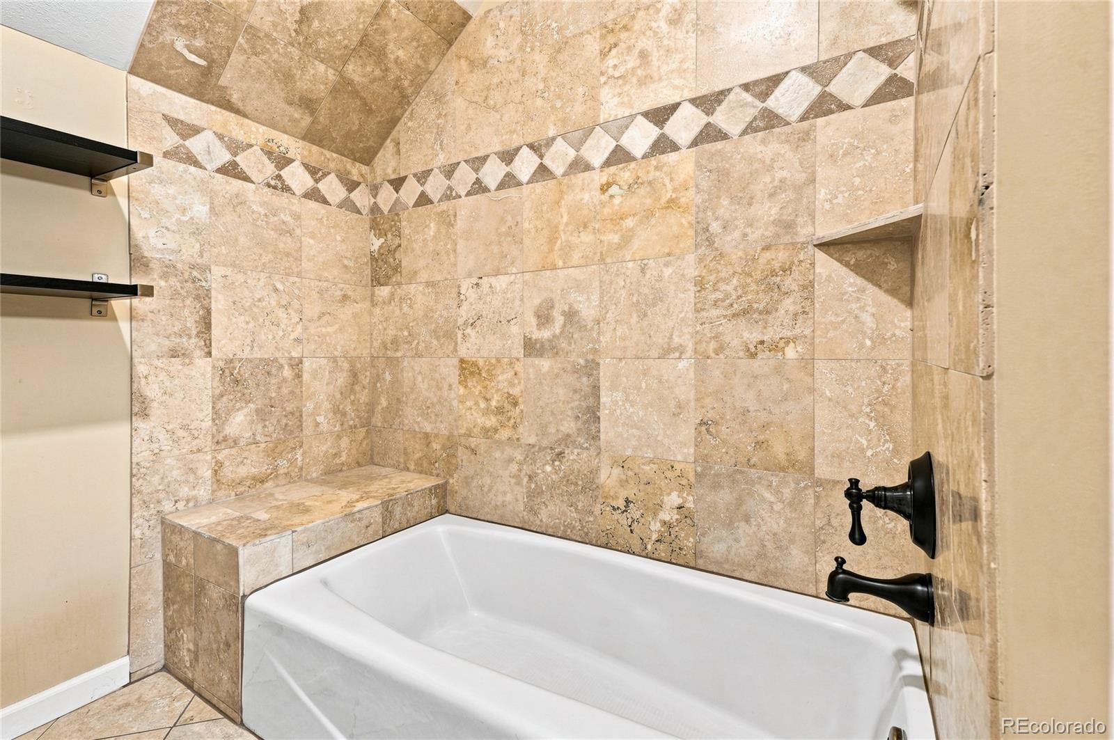 MLS Image #27 for 690 n pennsylvania street,denver, Colorado
