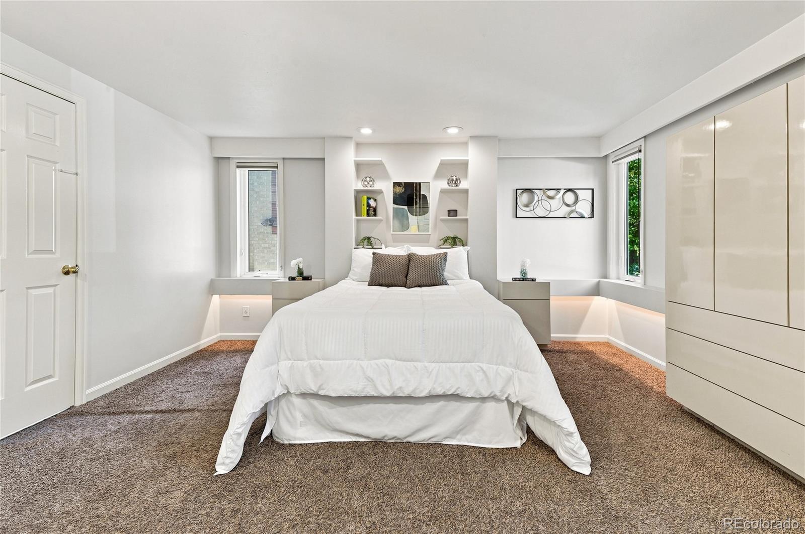 MLS Image #31 for 690 n pennsylvania street,denver, Colorado