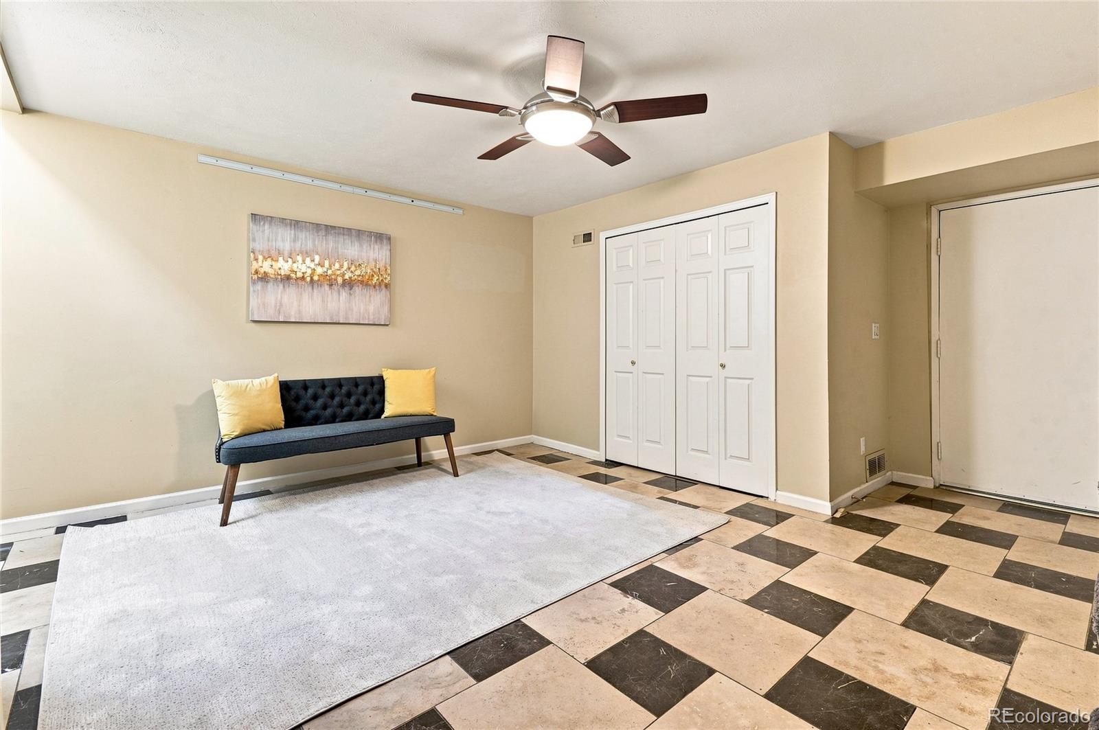 MLS Image #37 for 690 n pennsylvania street,denver, Colorado