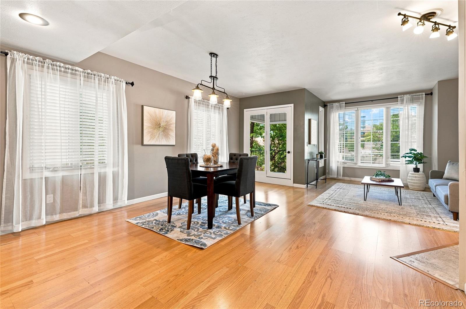 MLS Image #4 for 690 n pennsylvania street,denver, Colorado