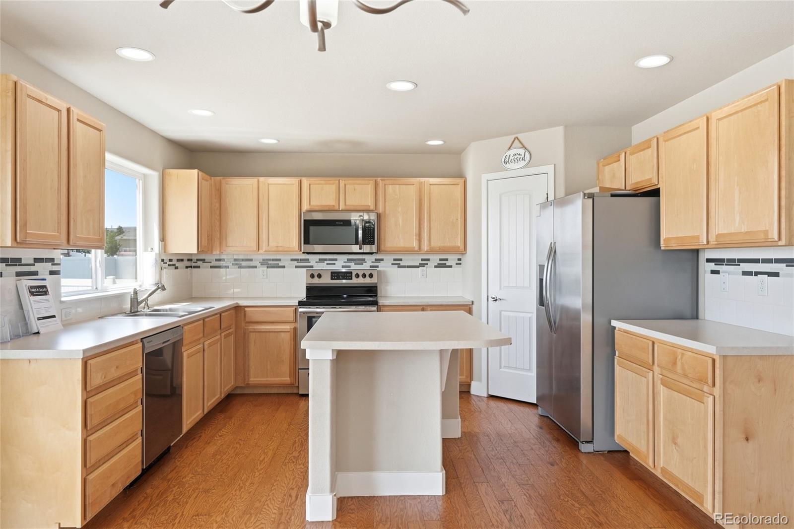 MLS Image #11 for 10512 w 18th street,greeley, Colorado
