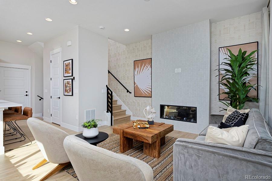 MLS Image #3 for 2866 s s. machebeuf court ,denver, Colorado