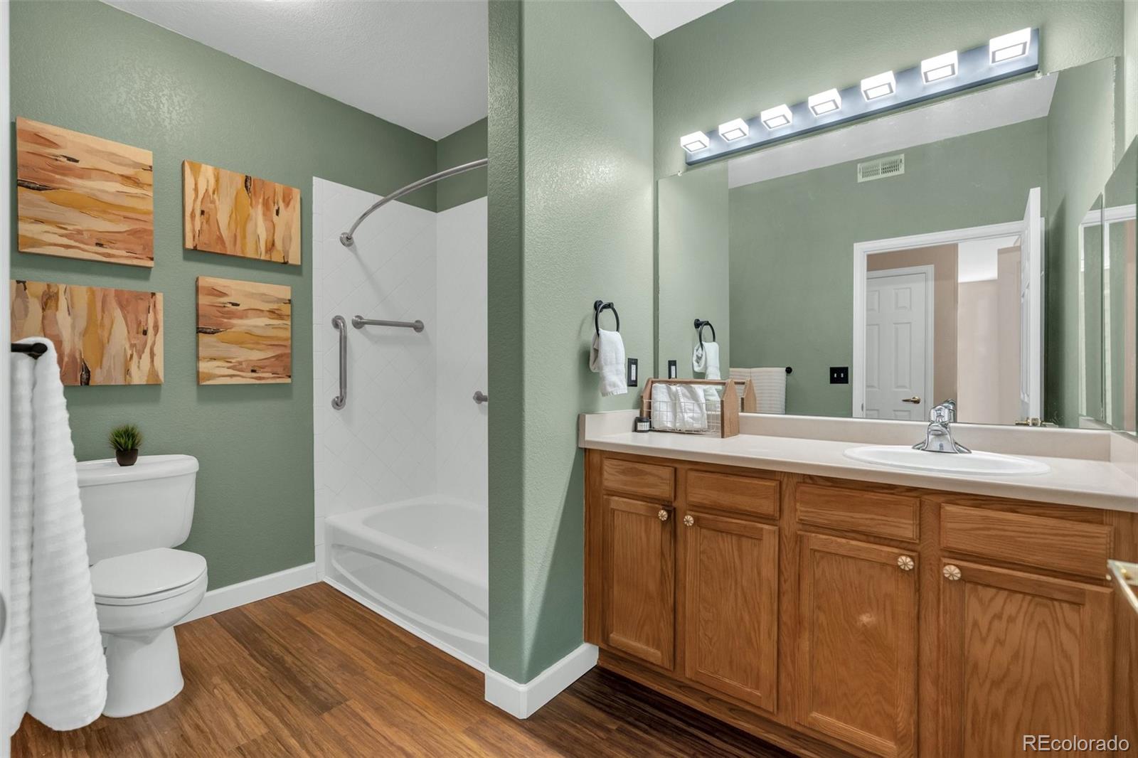MLS Image #16 for 7111 s wenatchee way,aurora, Colorado