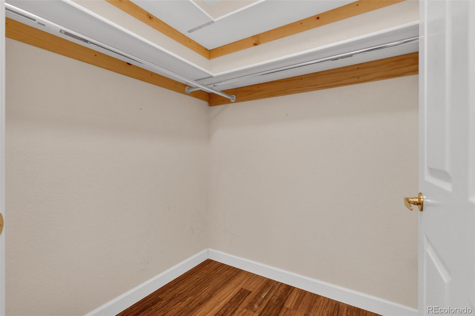 MLS Image #18 for 7111 s wenatchee way,aurora, Colorado