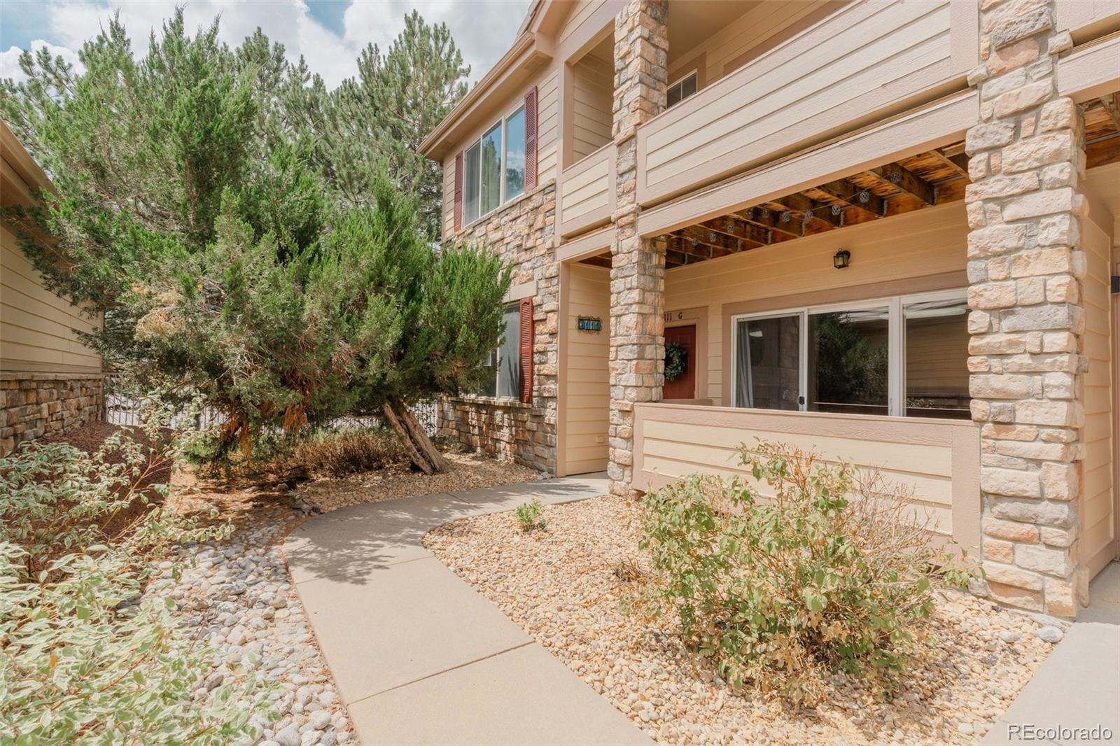 MLS Image #2 for 7111 s wenatchee way,aurora, Colorado