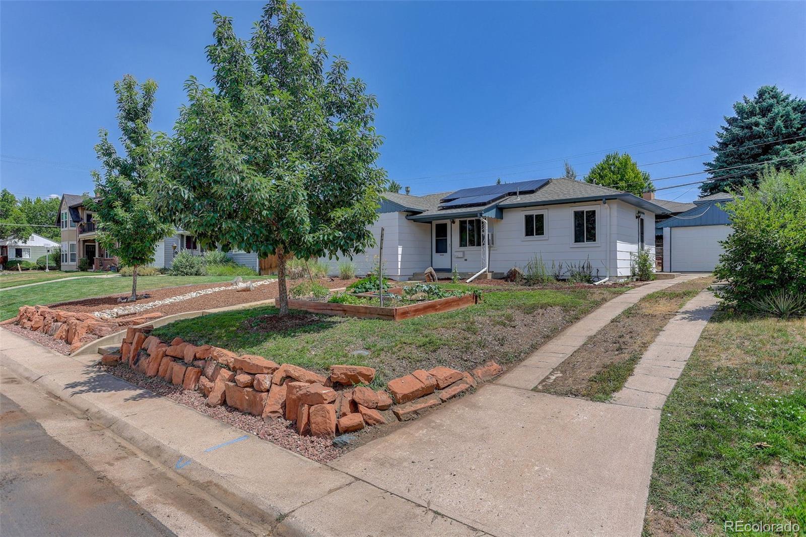 MLS Image #2 for 2716 s madison street,denver, Colorado