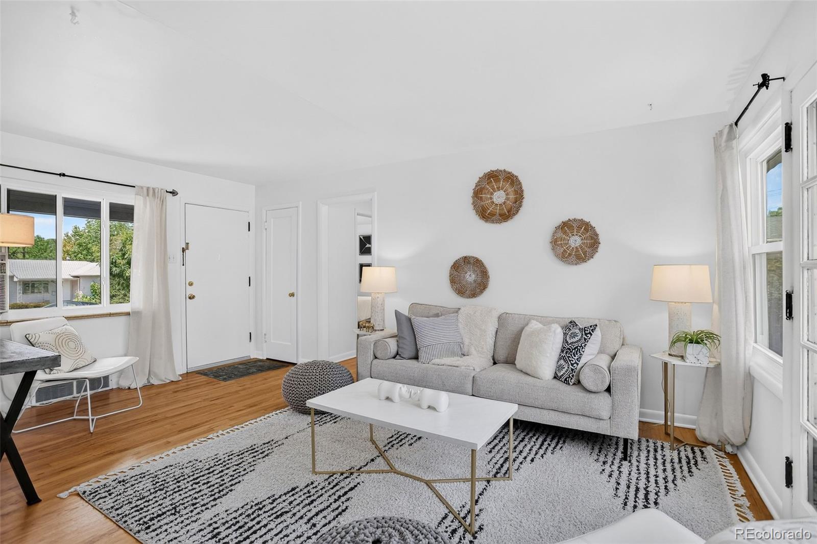 MLS Image #3 for 2716 s madison street,denver, Colorado